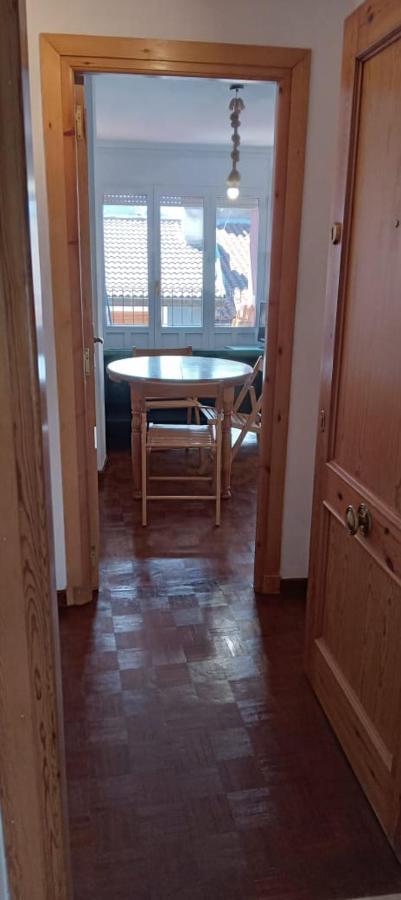 Luminoso, céntrico y silencioso apartamento Jaca Exterior foto