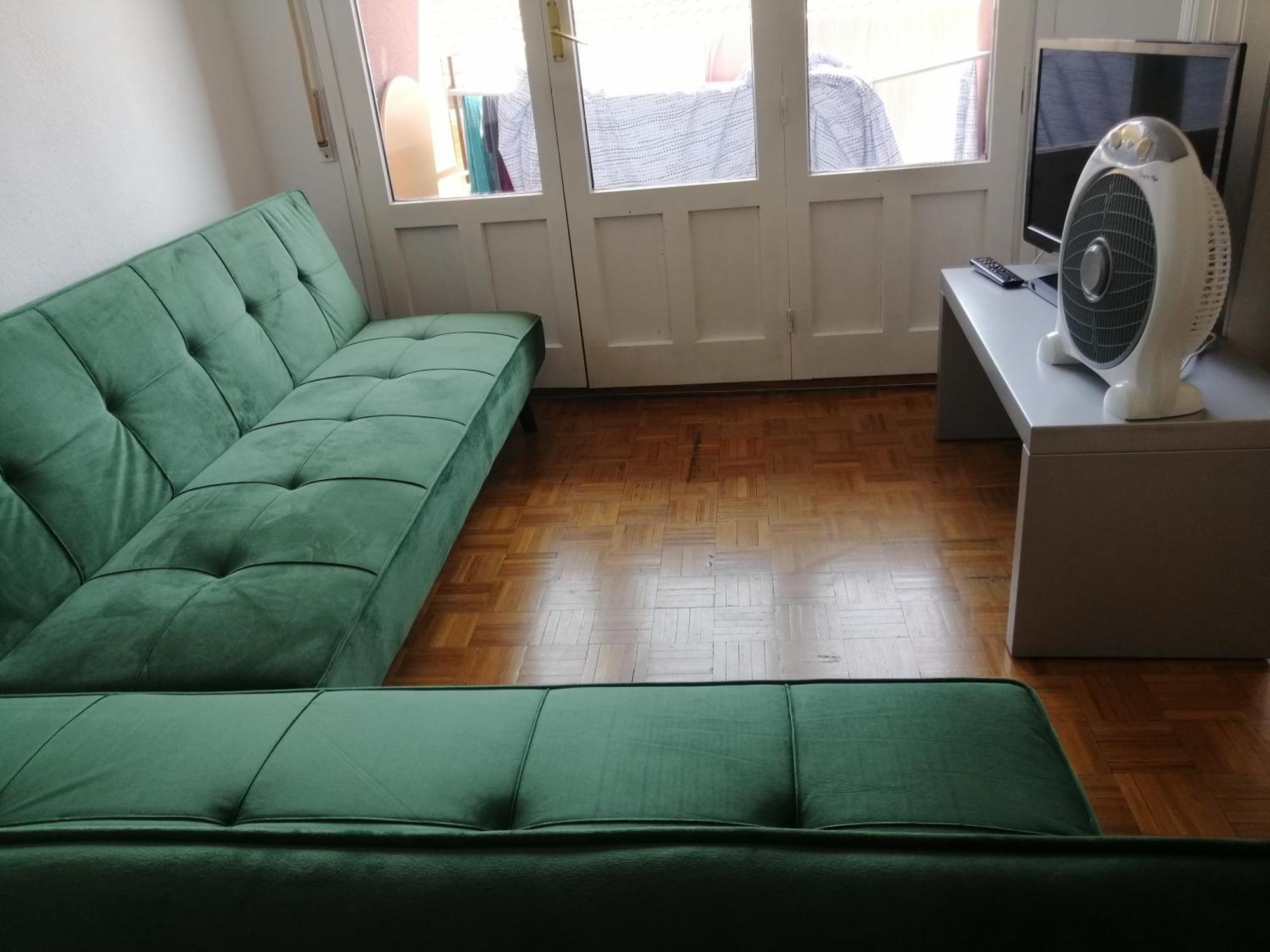 Luminoso, céntrico y silencioso apartamento Jaca Habitación foto